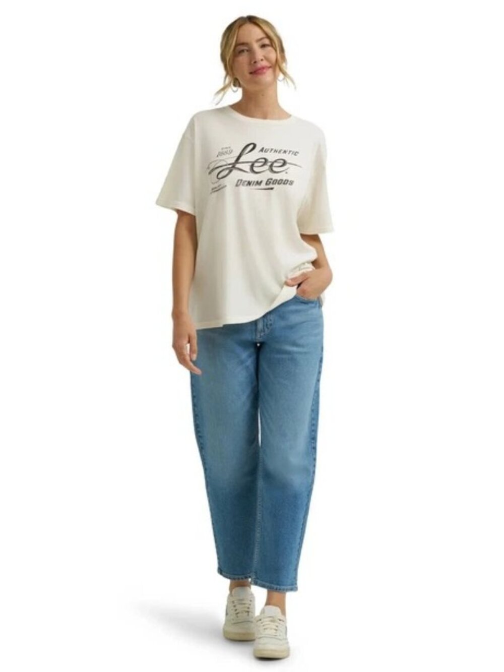 Lee Womens Medium Graphic Print Logo Girlfriend Style T-Shirt